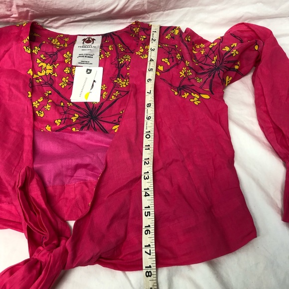 Roopa Pemmaraju pink flower wrap S NWT - Picture 6 of 6